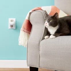 Outlet MultiCat Calming Diffuser Refill for Cats, 30 day Supplies Collars, Scratchers, Toys, Etc.